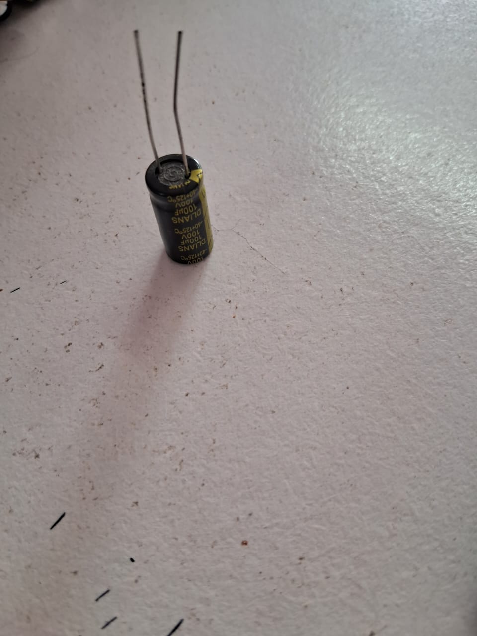 100uf100v electrolytic capacitor